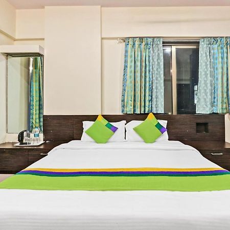 Treebo Trend Bandra Apartments Mumbai Exterior foto
