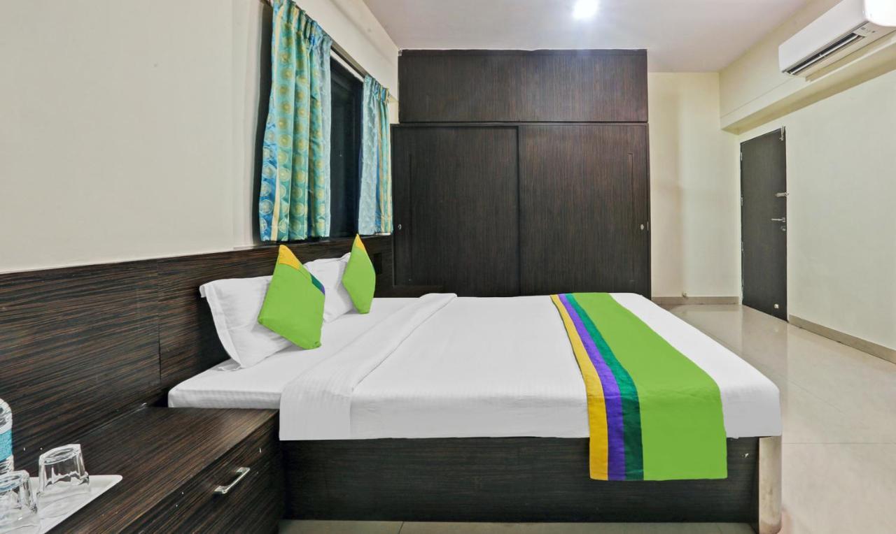 Treebo Trend Bandra Apartments Mumbai Exterior foto